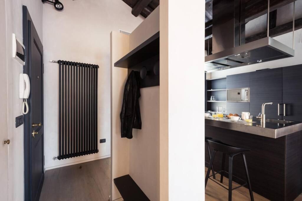 Amazing Modern Design Home, Campo Dei Mori. Wifi Венеция Экстерьер фото