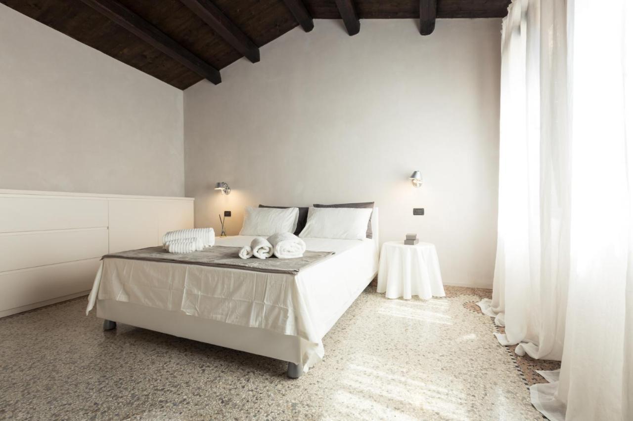 Amazing Modern Design Home, Campo Dei Mori. Wifi Венеция Экстерьер фото