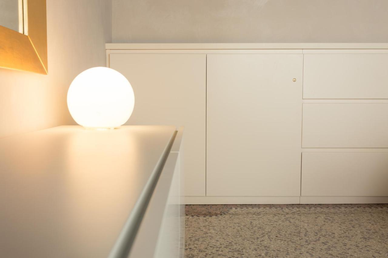 Amazing Modern Design Home, Campo Dei Mori. Wifi Венеция Экстерьер фото
